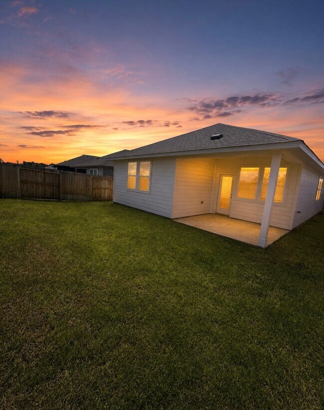 14187 Granger Pointe Ln