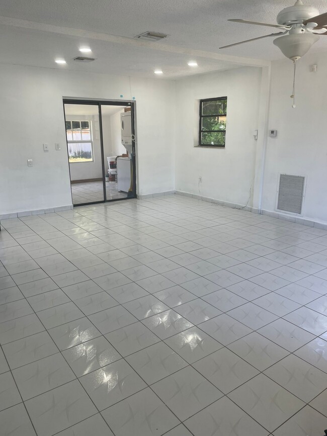 Photo - 1280 NE 209th Ter