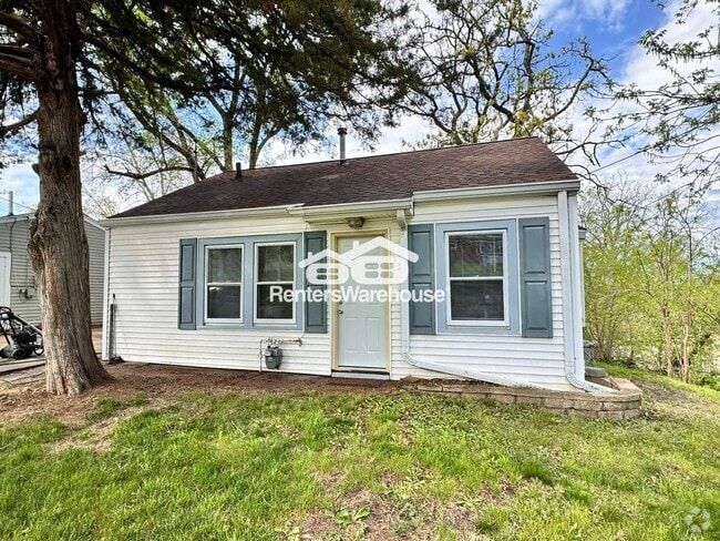 Building Photo - 35 Hillside Ave Rental