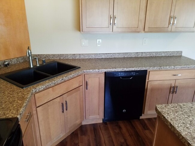 Photo - 1025 Riverside Dr Unidad C