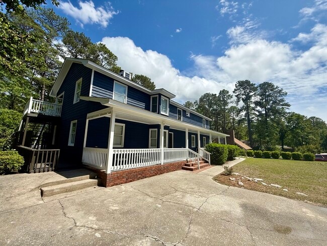 Building Photo - 160 Whitwood Cir Unit Home