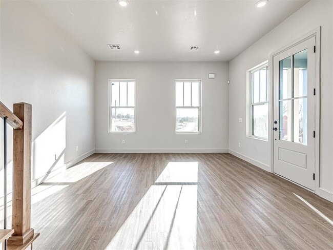 Photo - 29596 Memory Ln