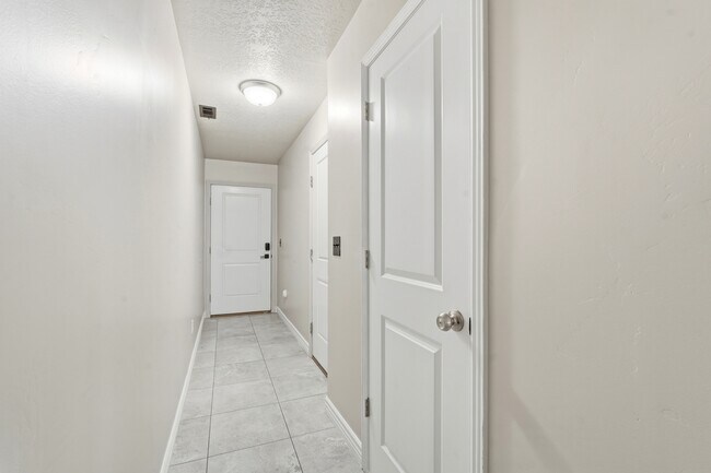 Photo - 1843 W 775 N