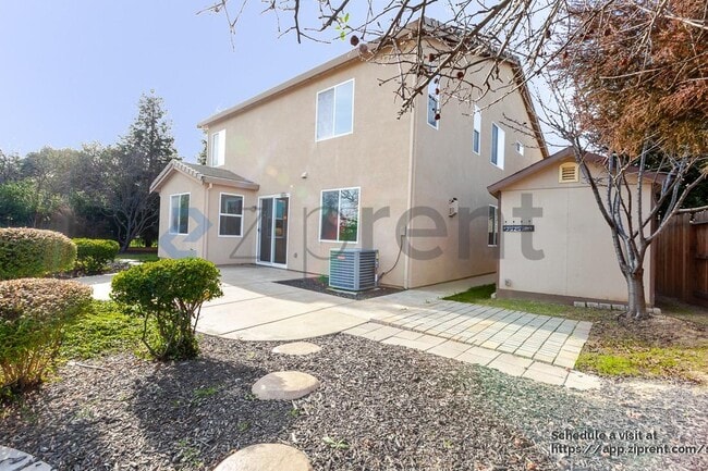 Photo - 681 Ringneck Ct