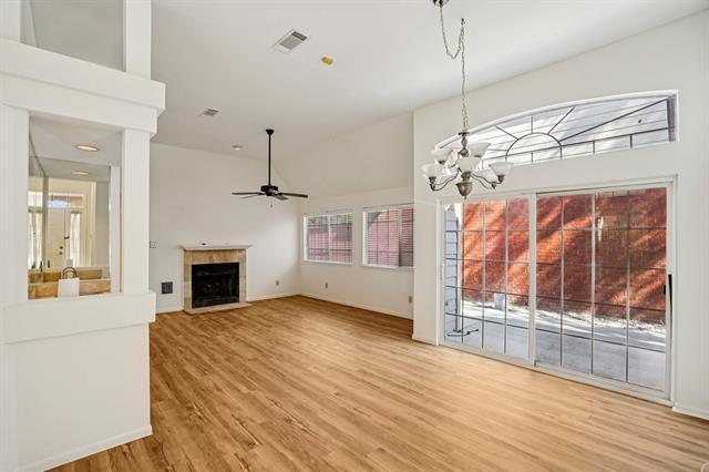 Photo - 401 Dakota Trail