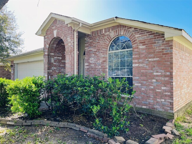 Photo - 19335 Little Pine Ln