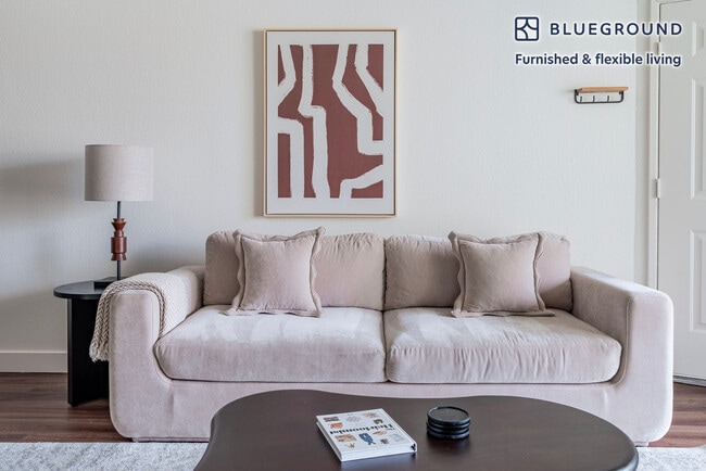 Photo - 1050 Benton St Unidad SI FL3-ID1978