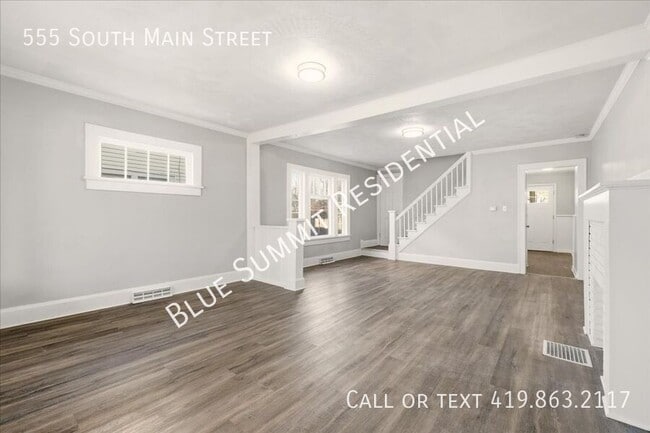 Photo - 555 S Main St