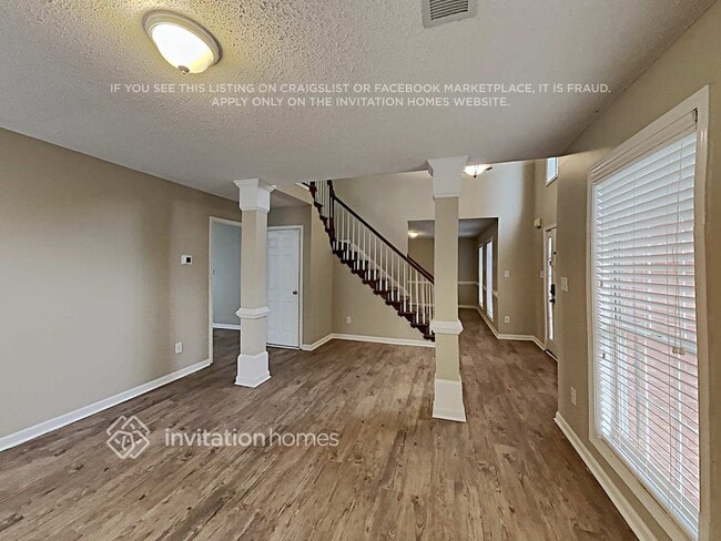 Photo - 7026 Coatsworth Dr