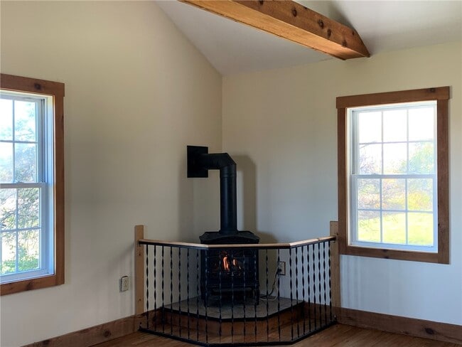 Photo - 2275 New Michigan Rd