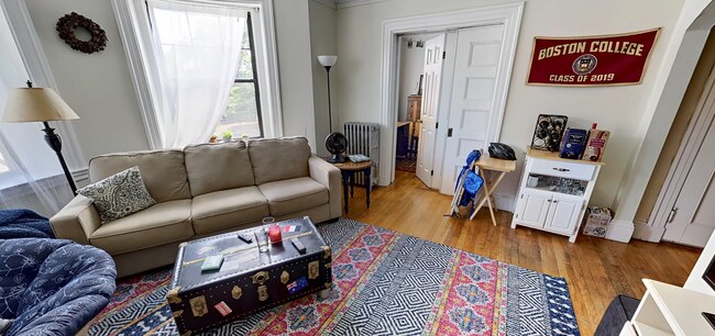 11 Babcock St Unit 3
