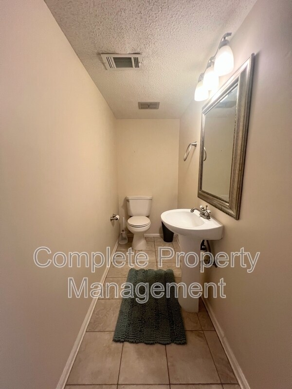 Photo - 1521 16th St S