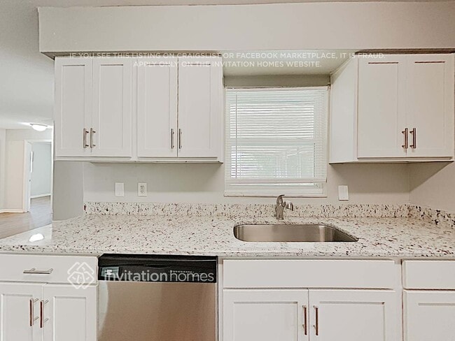 Photo - 900 Vincent Dr