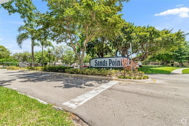 Building Photo - 8360 Sands Point Blvd Unit G109 Rental