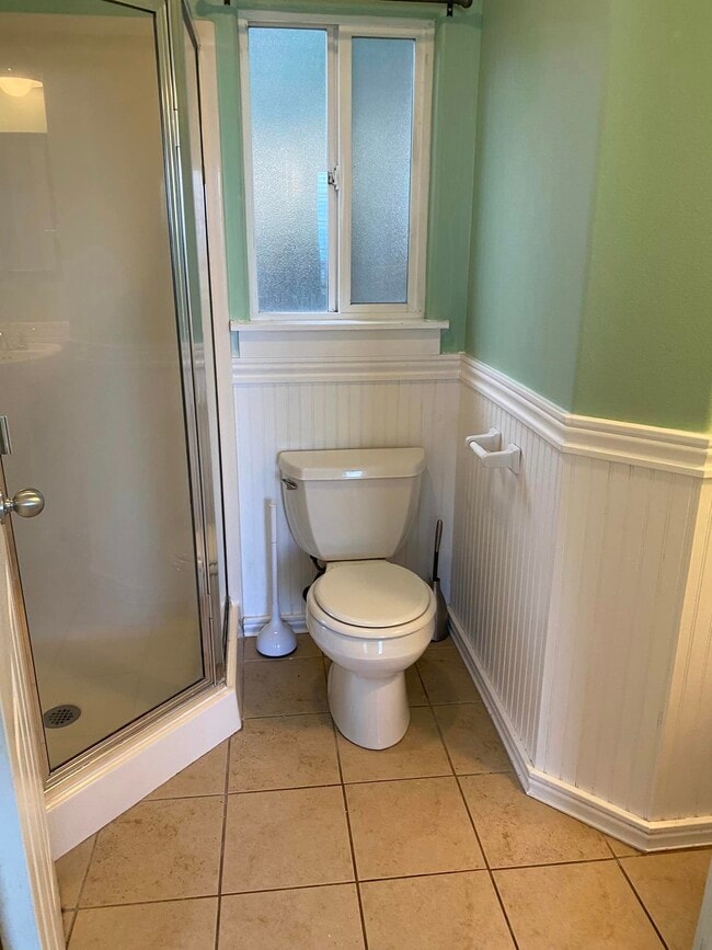 5330 Neptune Ln Unit 2