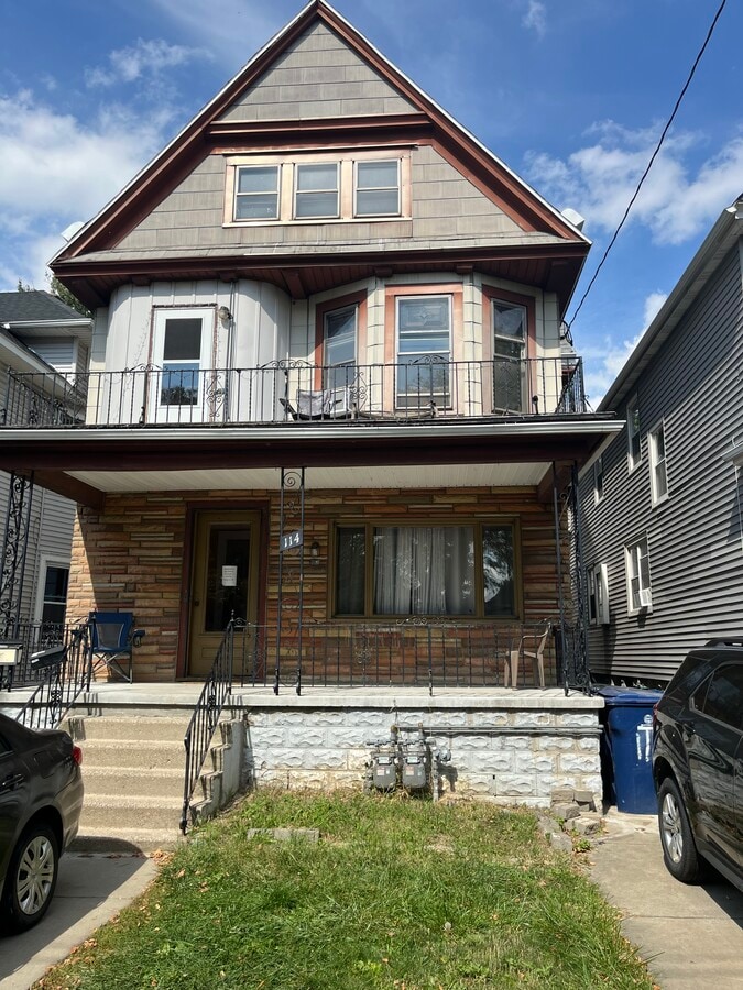 Photo - 114 Woodside Ave Unidad LOWER APARTMENT