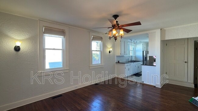 Photo - 210 Shenandoah Rd