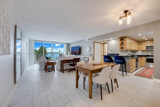 10350 W Bay Harbor Dr Unit 4R