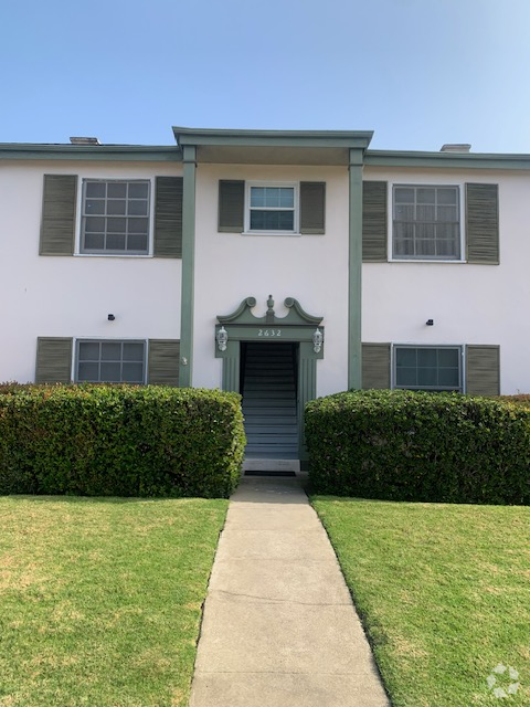 Building Photo - 2632 S Sepulveda Blvd Unit A Rental