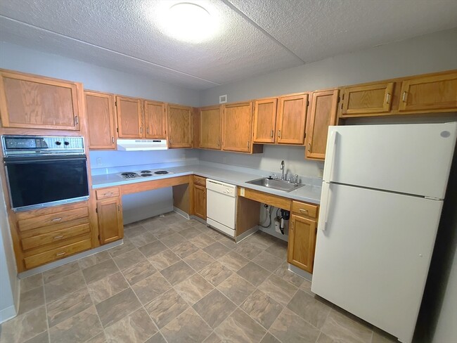 Building Photo - 7 Peninsula Pl Unit 1 Rental