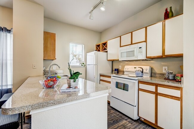 Legacy of Cedar Hill Apartments and Townhomes