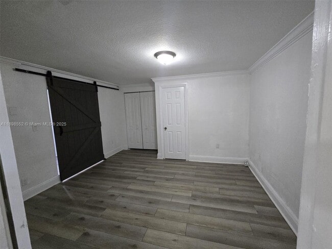 Photo - 2523 NW 32nd St Unidad 2523
