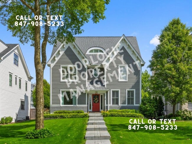 Photo - 735 W 8th St House