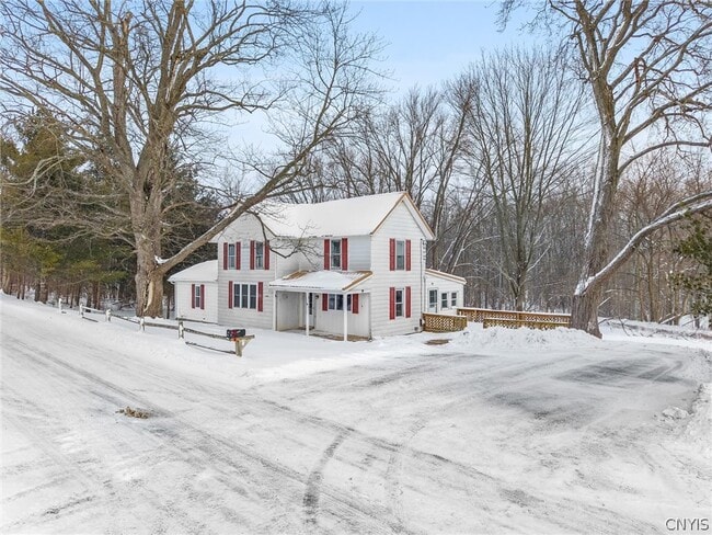 Photo - 6982 Webster Rd