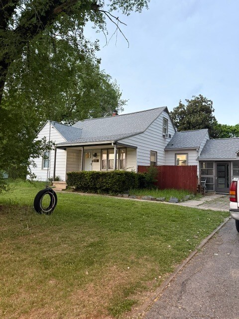 Photo - 26 Loockerman Ct