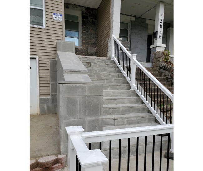 Building Photo - 2838 Washington Blvd Unit BA AVAILABLE $650 BA