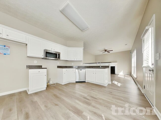 Photo - 11906 Fairway Overlook