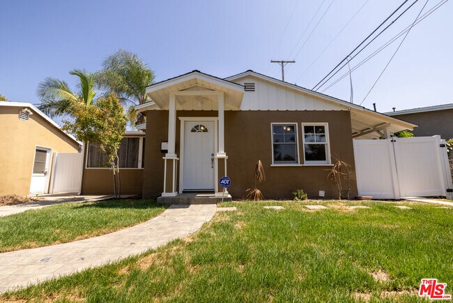 Photo - 5276 Walnut Ave