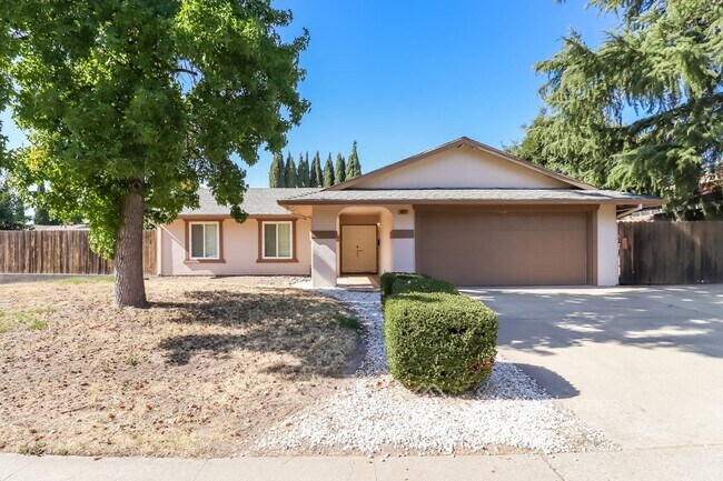 Photo - 9651 Elmira Cir House