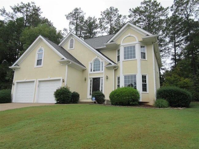 Building Photo - 4635 Villa Chase Dr NE