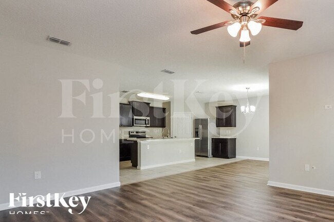 Photo - 2620 Falcon Ln