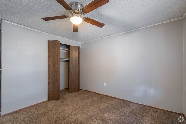 2BR, 1BA - 864SF - Bedroom Two