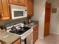 Photo - 16 Harcourt St Unit 3C