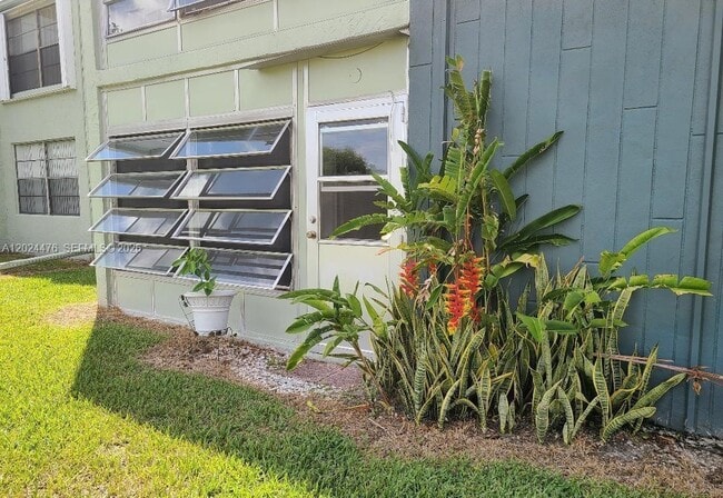 Photo - 7396 NW 18th St Unidad 104