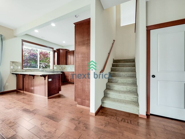 Photo - 4 Bed and 3 Bath Lake View Single-family Home is Available for Rent!