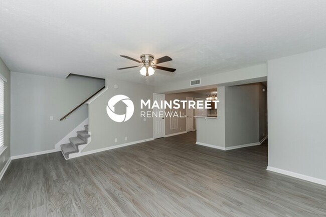 Photo - 2 Bedroom Pet-Friendly Home in La Vergne, TN with Main Street Renewal