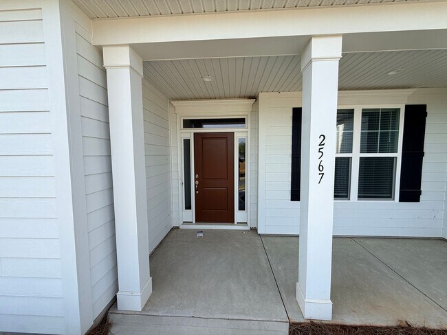 Photo - Beautiful New Home in georgous community