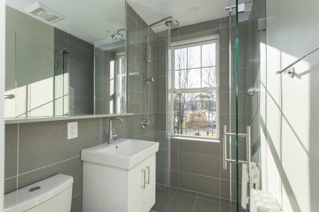 262 Chestnut Hill Ave Unit 17