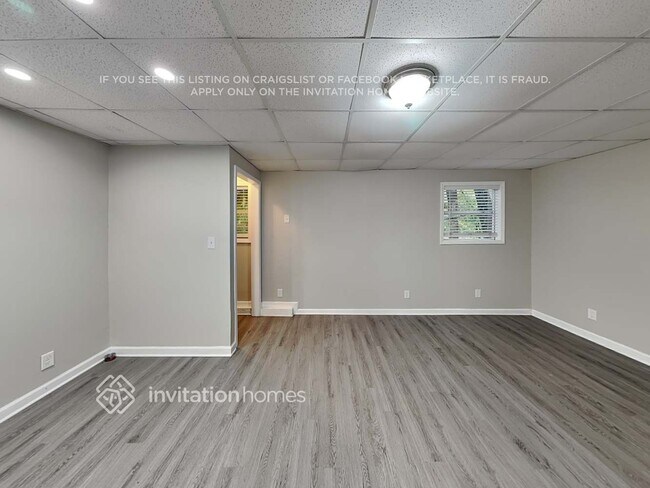 Photo - 5545 Gibson Dr