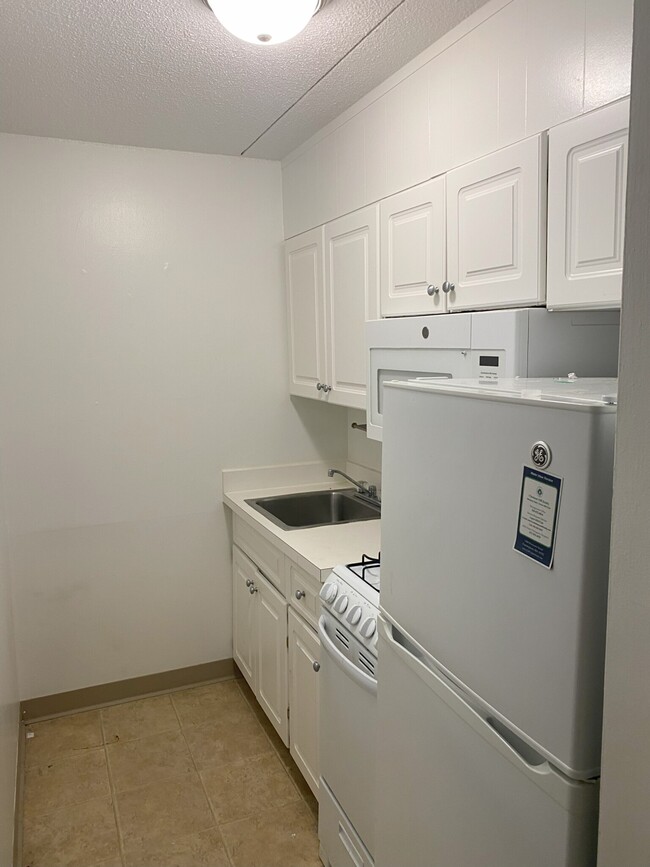 Photo - 1450 Worcester Rd Condo Unit 8517-A