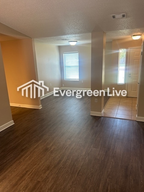 Photo - 50 Assana Ct