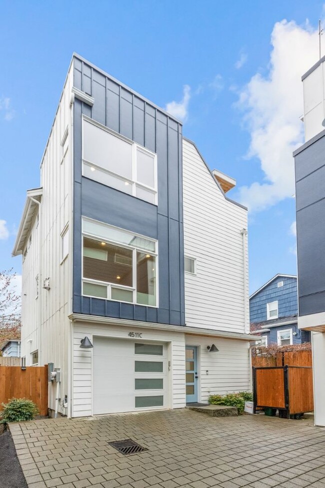 3Bd/3Ba Seattle House - 3Bd/3Ba Seattle House