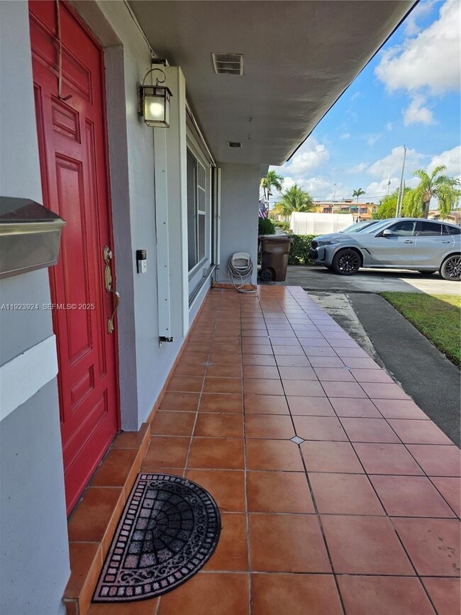 Photo - 1560 W 53rd Terrace