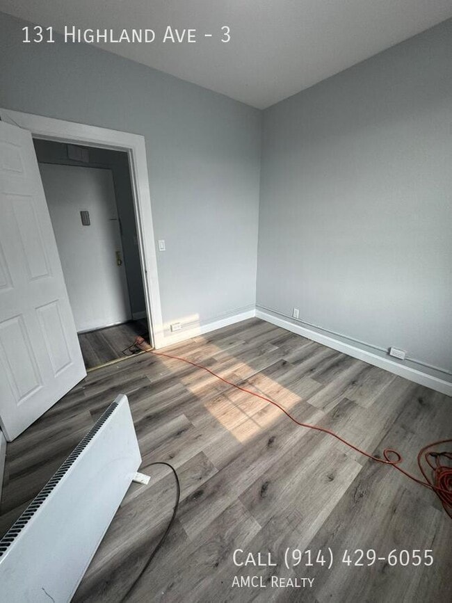 Building Photo - 131 Highland Ave Unit 3 Rental