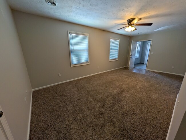 306 Molloy Ct Unit 306