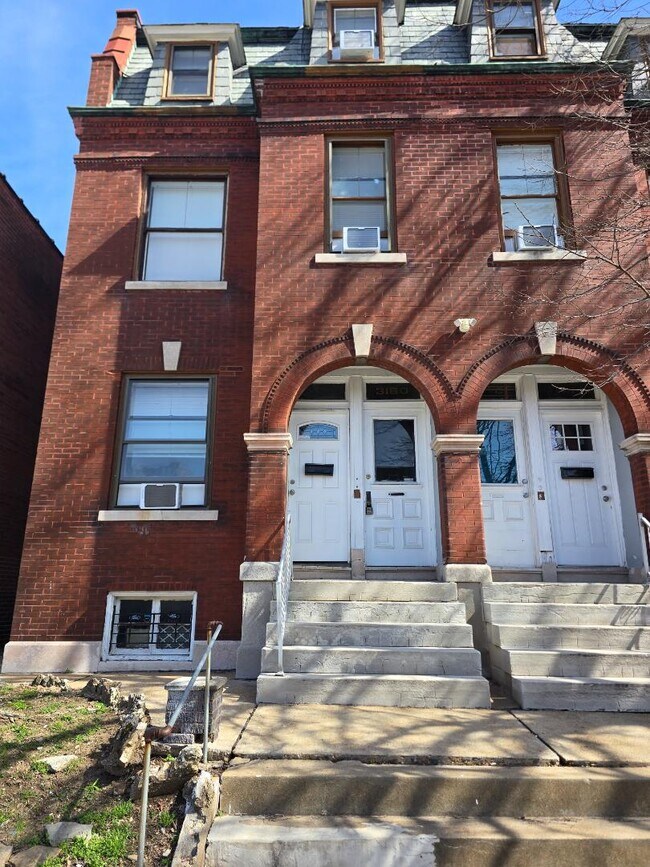 3150-3152-3152 Pennsylvania Ave